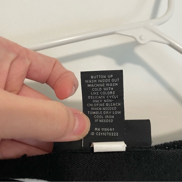 LANE BRYANT Plus Size Black V-Neck 3/4 Sleeve 100% Cotton Cardigan Sweater 18 20 - Picture 9 of 13